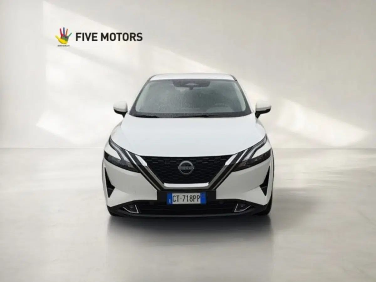 Nissan Qashqai usata a Taranto (2)
