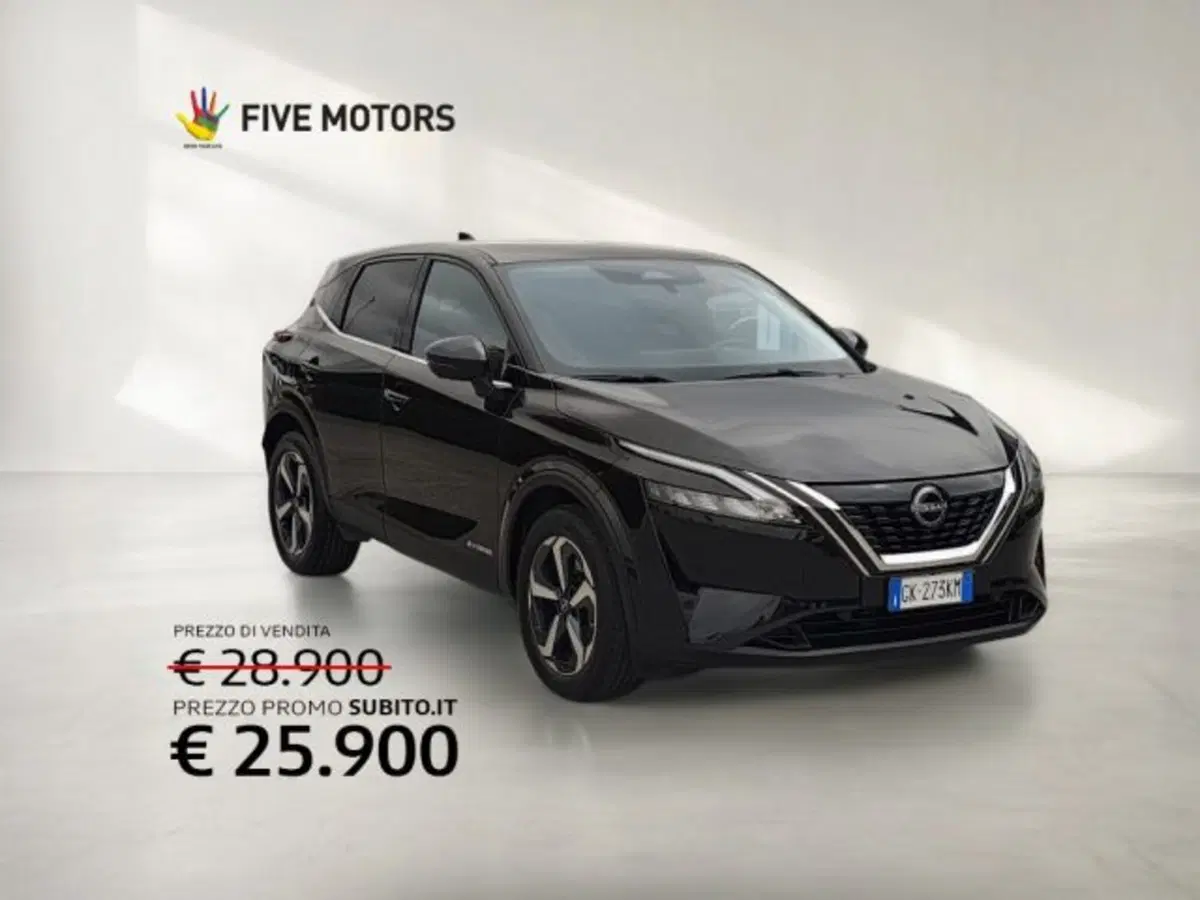 Nissan Qashqai usata a Taranto