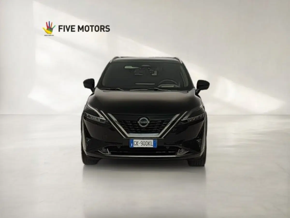 Nissan Qashqai usata a Taranto (2)