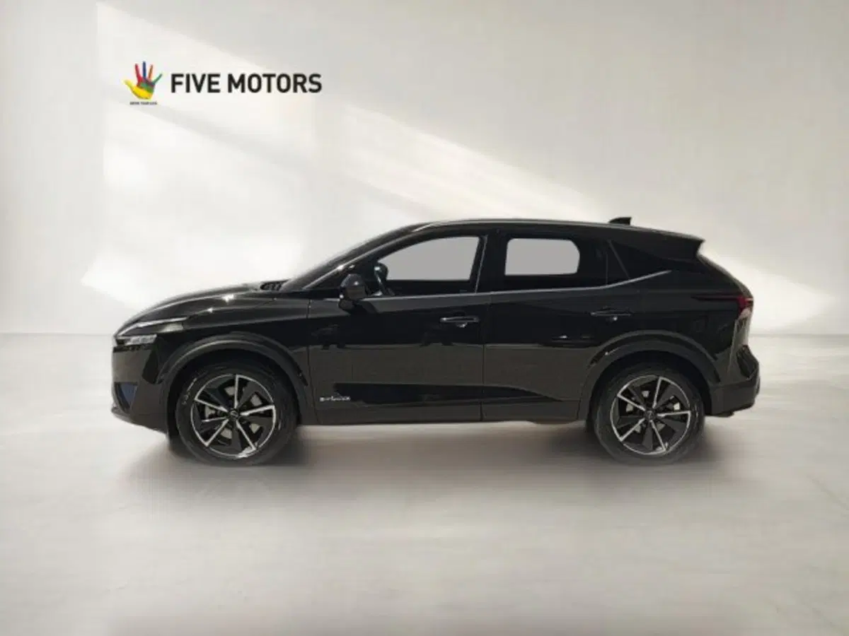 Nissan Qashqai usata a Taranto (4)