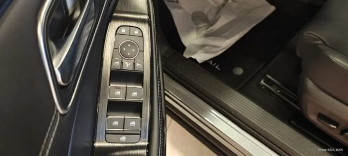 Nissan X-Trail nuova a Taranto (11)
