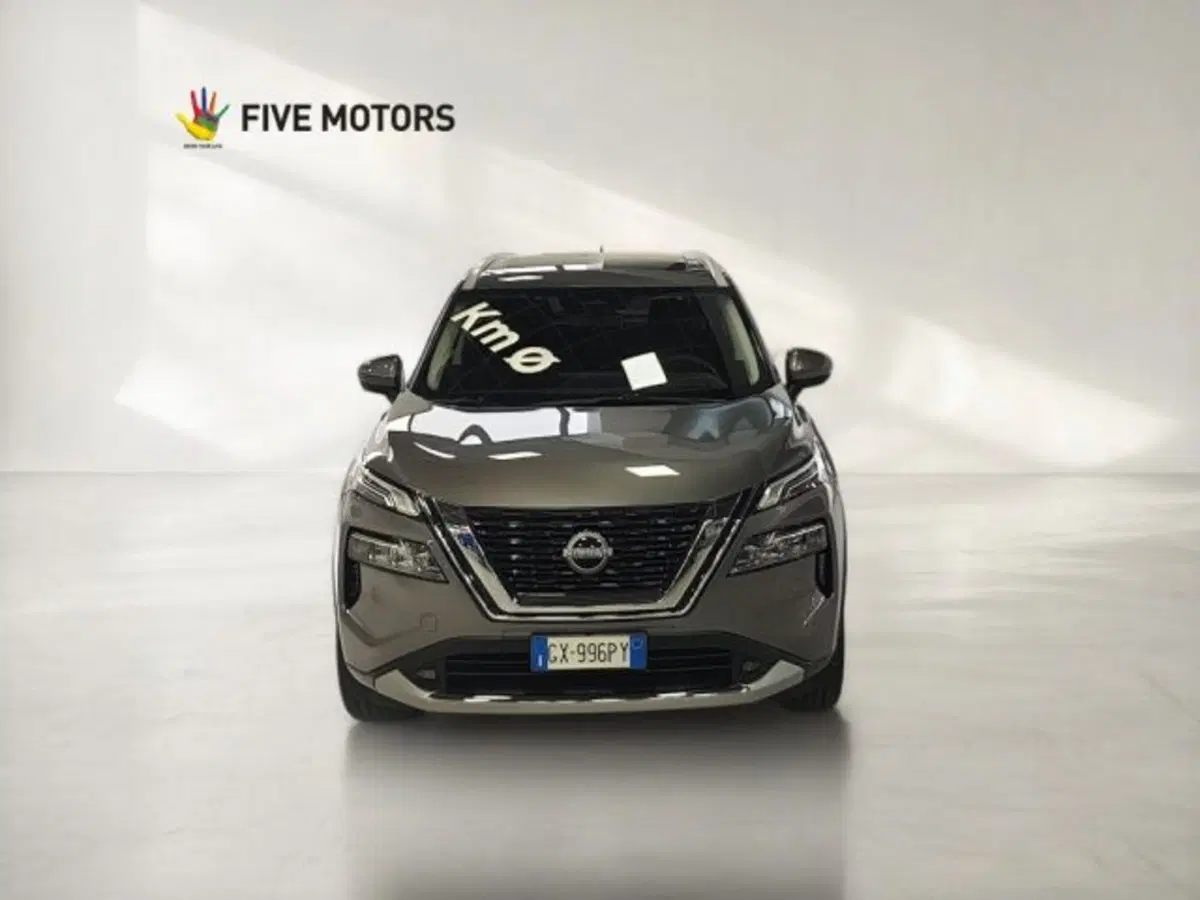 Nissan X-Trail nuova a Taranto (2)
