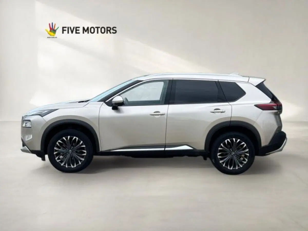 Nissan X-Trail usata a Taranto (4)
