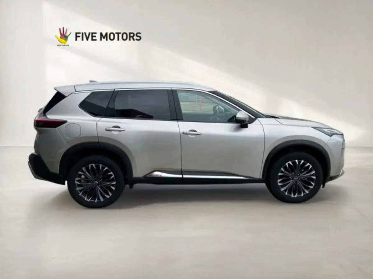 Nissan X-Trail usata a Taranto (8)