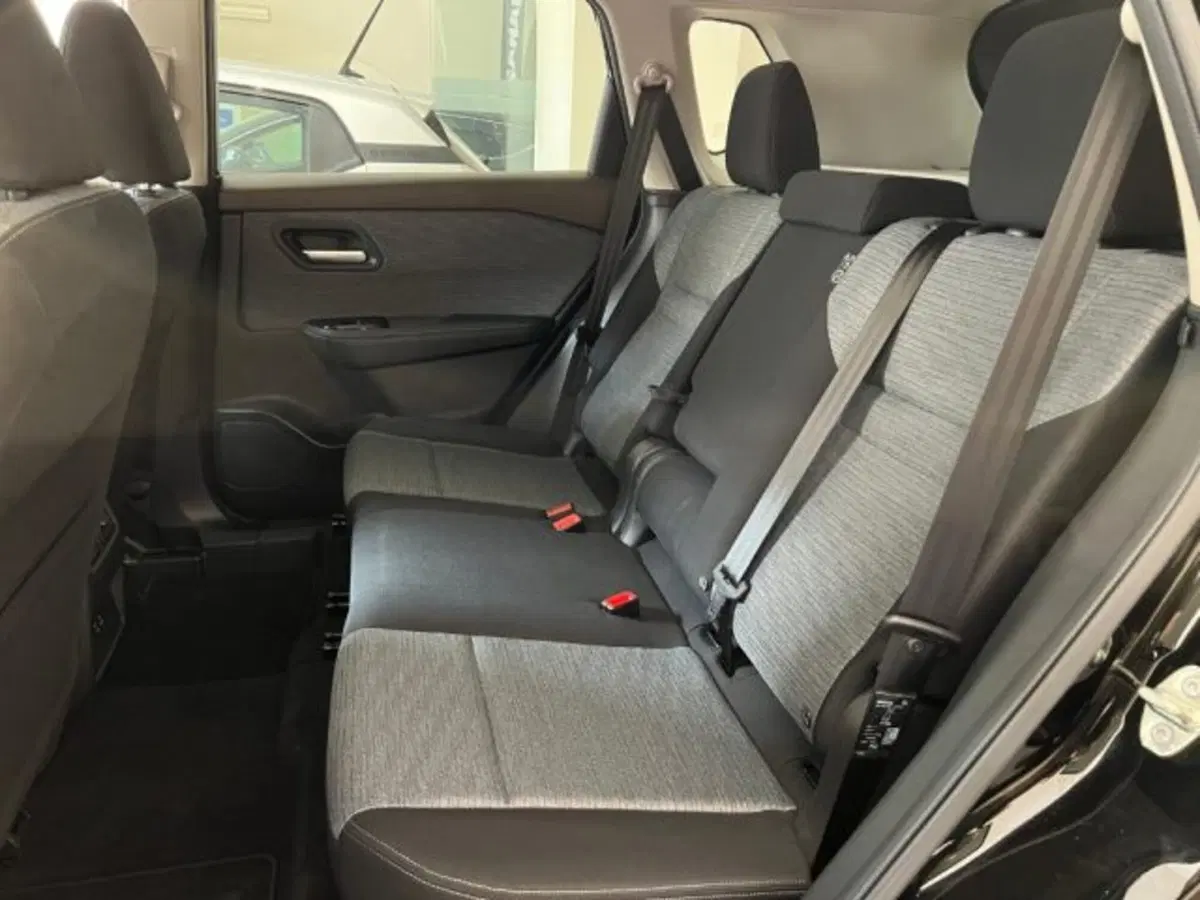 Nissan X-Trail usata a Taranto (15)