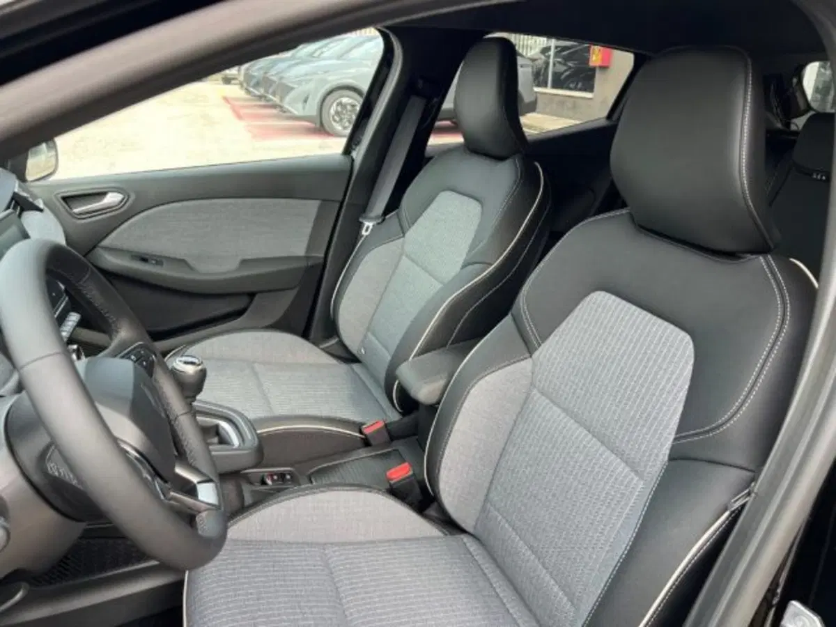 Renault Clio nuova a Taranto (13)