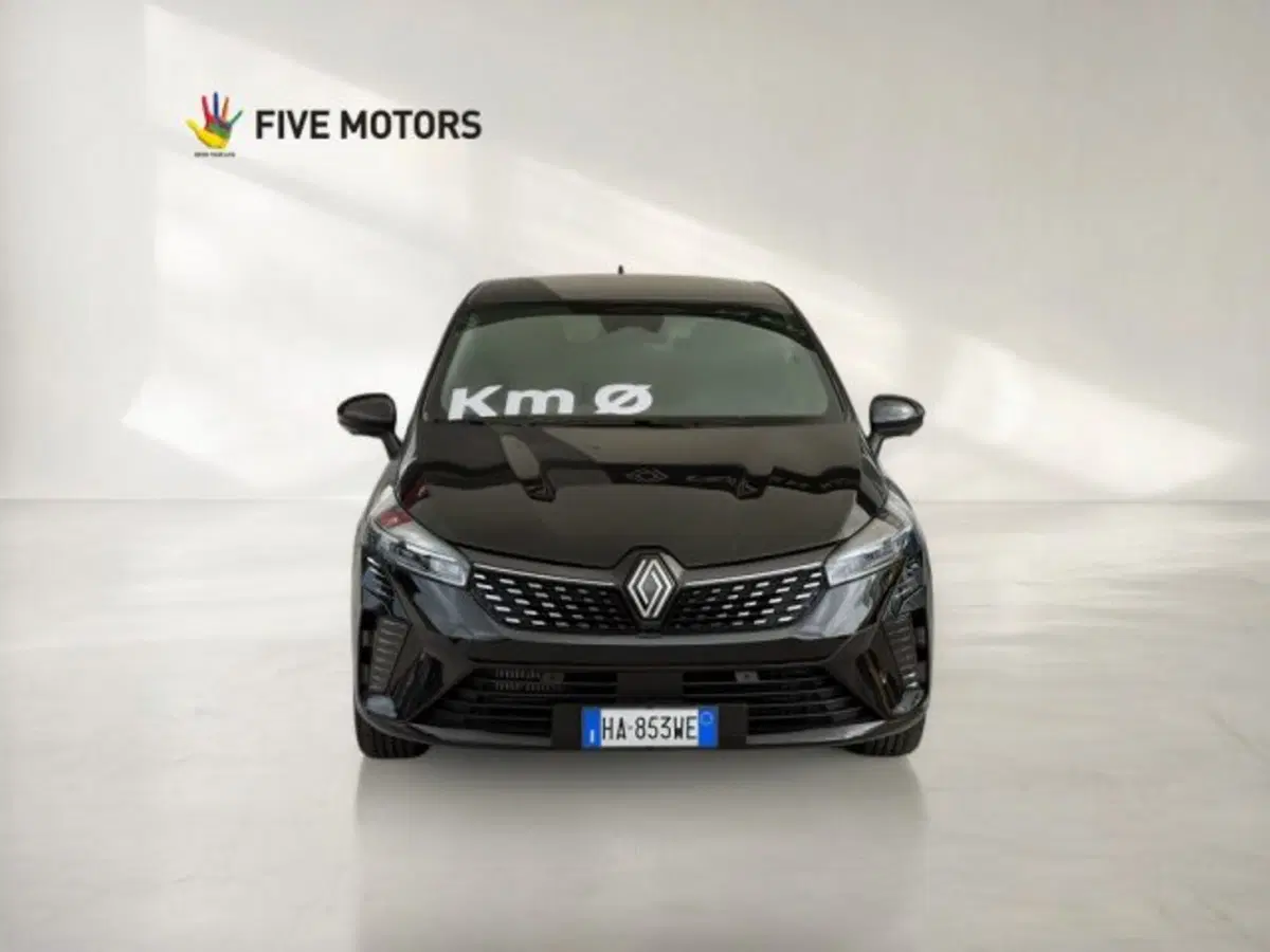Renault Clio nuova a Taranto (2)