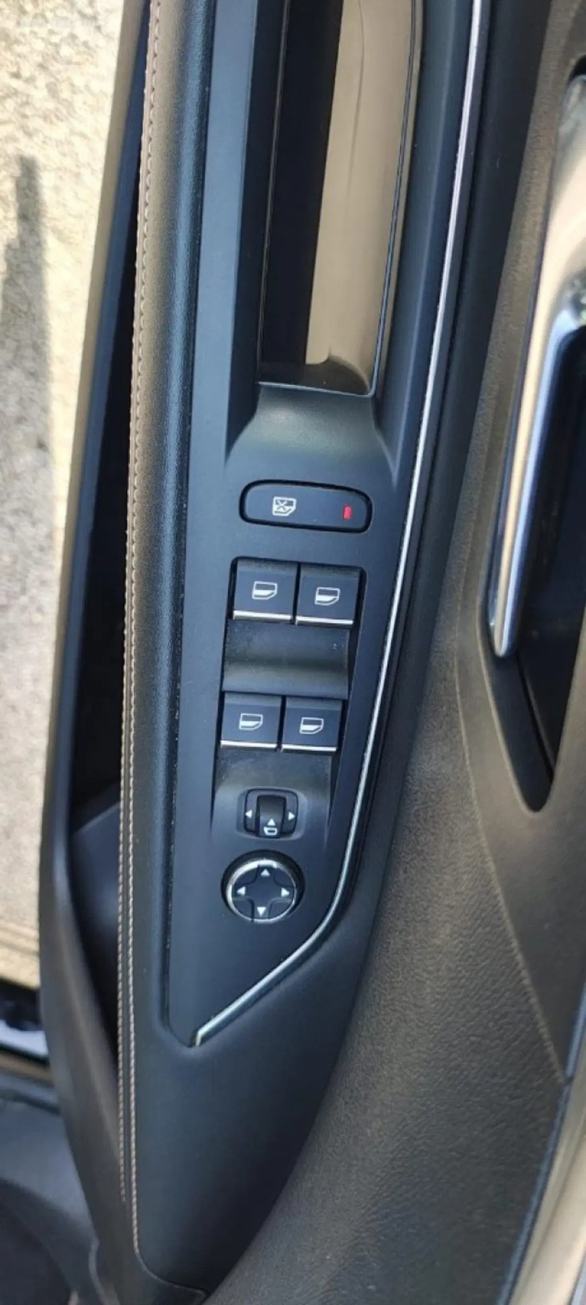 Peugeot 3008 usata a Taranto (15)