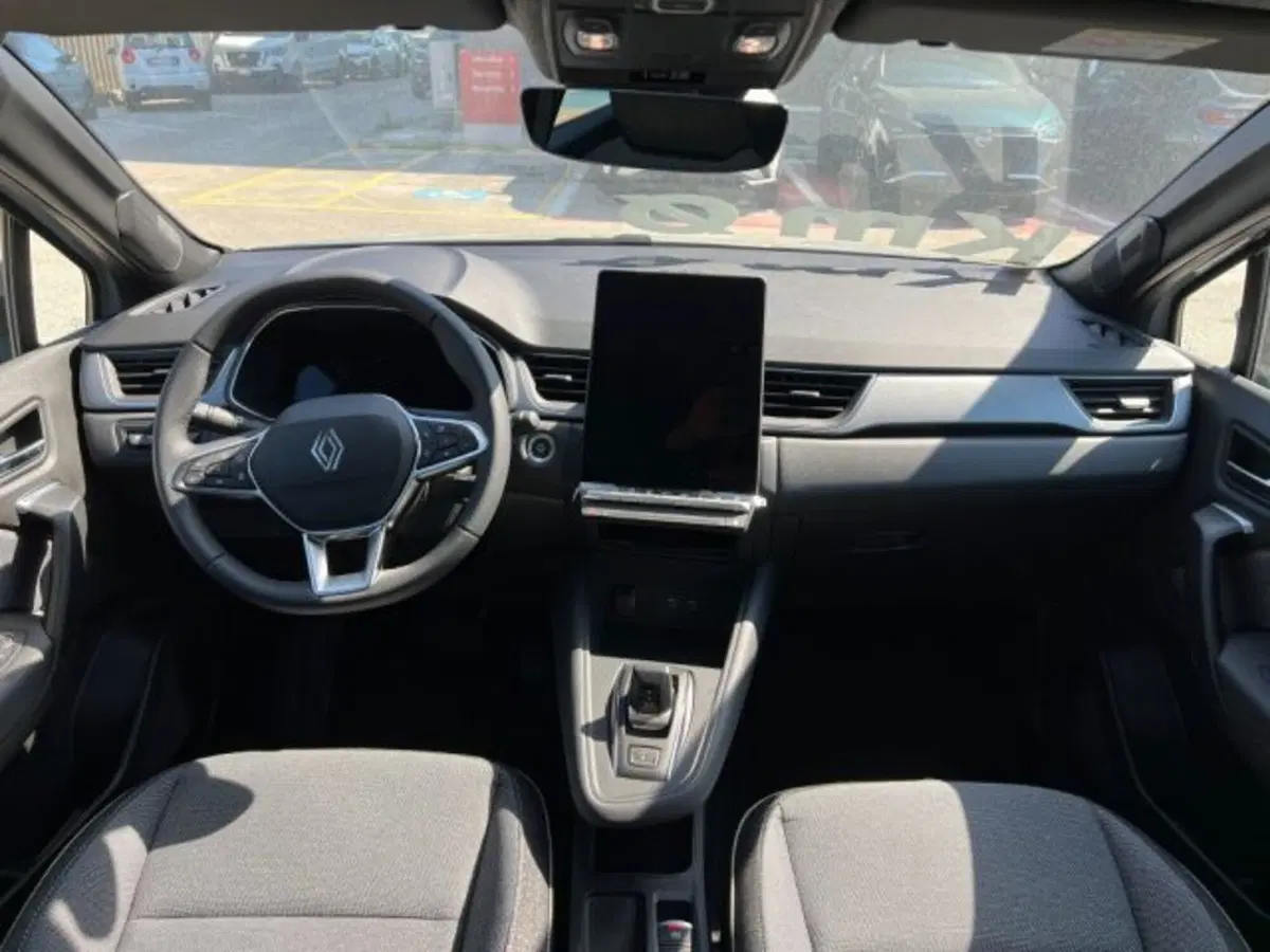 Renault Symbioz nuova a Taranto (11)