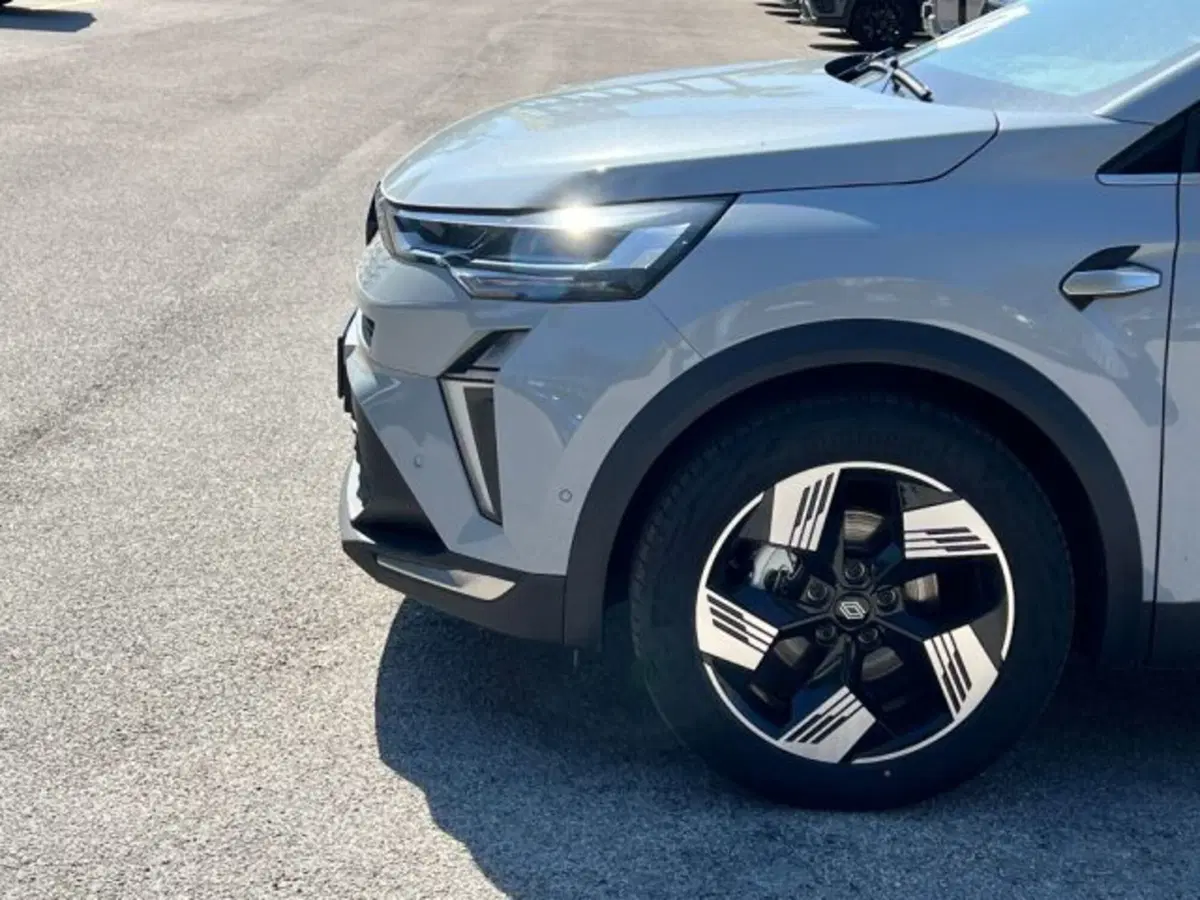 Renault Symbioz nuova a Taranto (14)