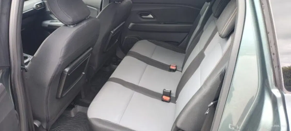 Dacia Jogger usata a Taranto (15)