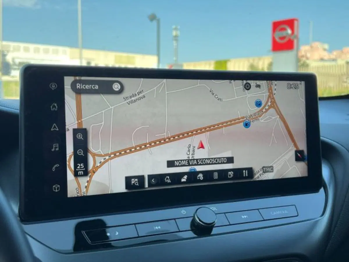 Nissan Juke usata a Taranto (14)