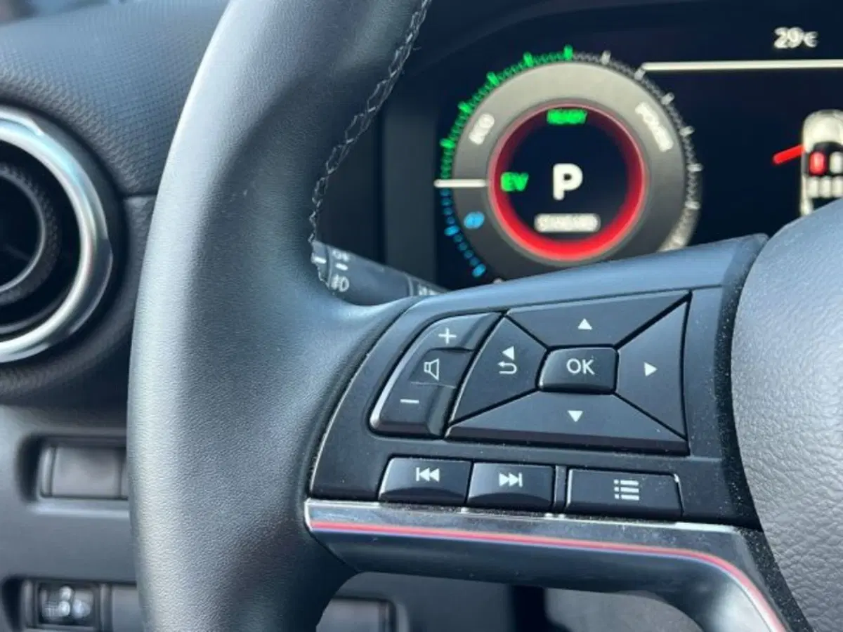 Nissan Juke usata a Taranto (16)