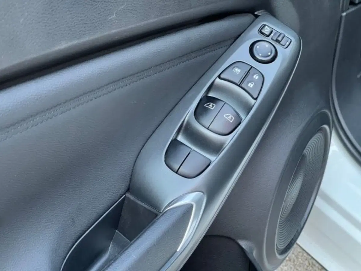 Nissan Juke usata a Taranto (20)
