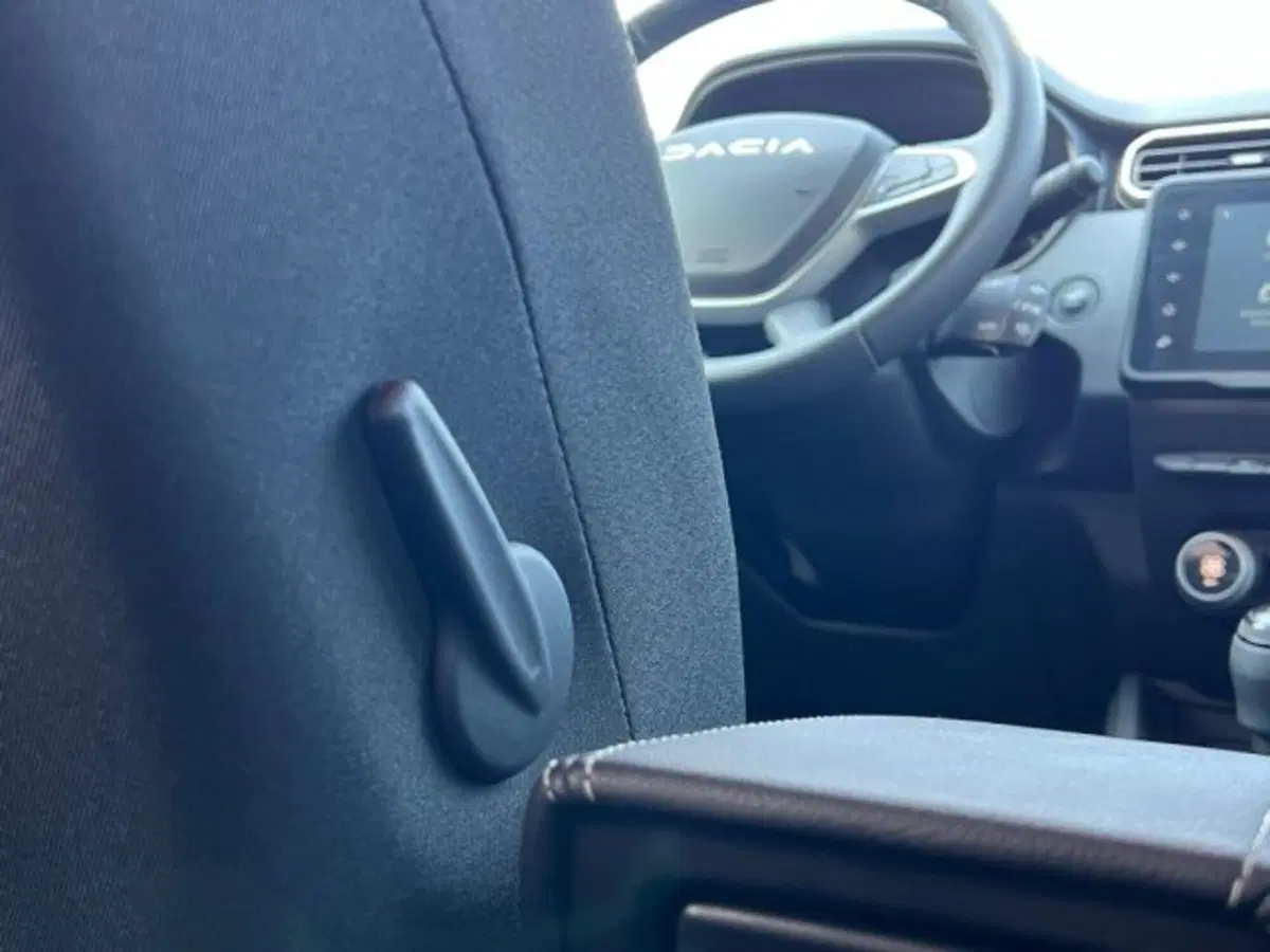 Dacia Duster usata a Taranto (18)