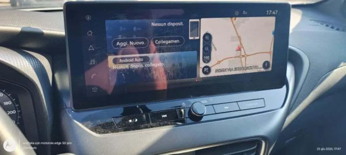 Nissan Juke usata a Taranto (14)