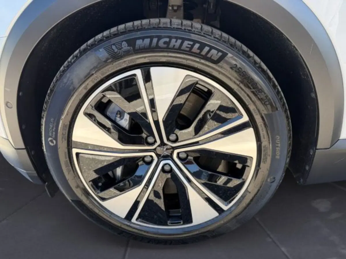 Polestar Polestar 2 usata a Udine (14)