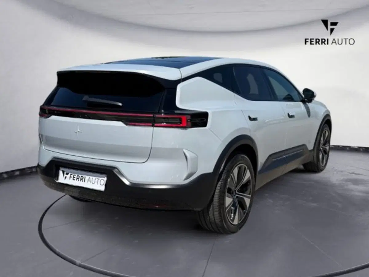 Polestar Polestar 2 usata a Udine (5)