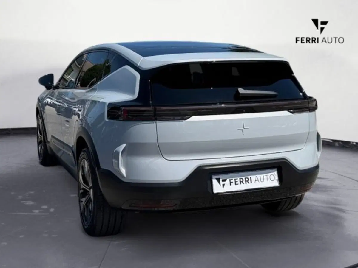 Polestar Polestar 2 usata a Udine (7)