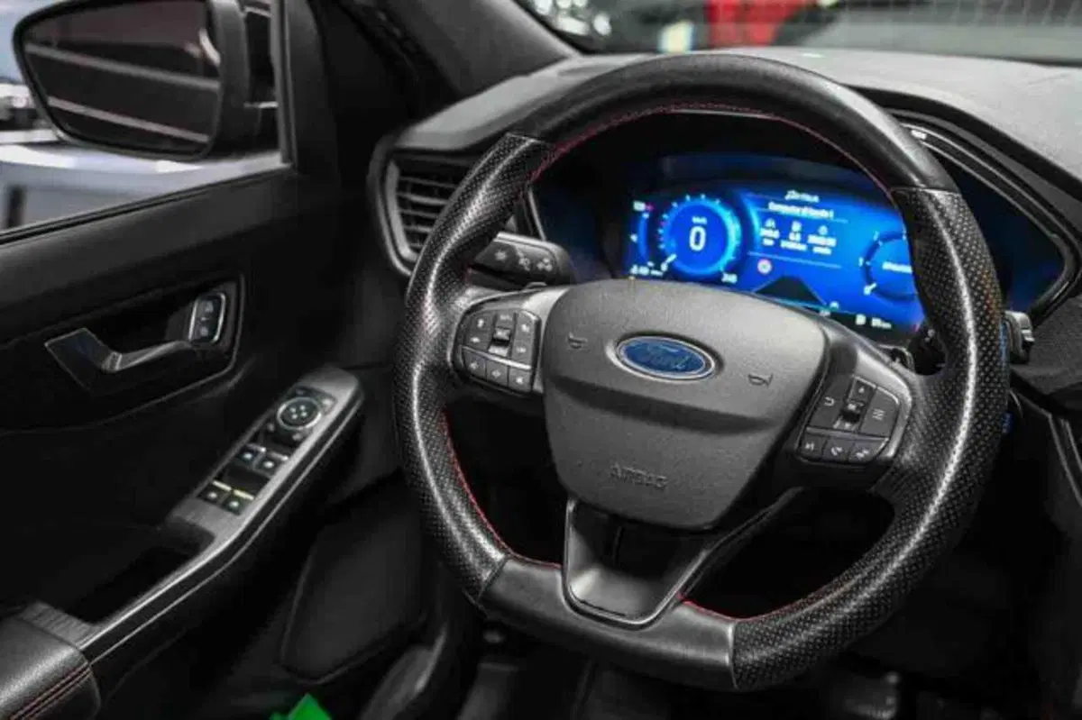 Ford Kuga usata a Torino (12)