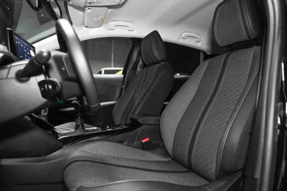 Peugeot 208 usata a Torino (10)