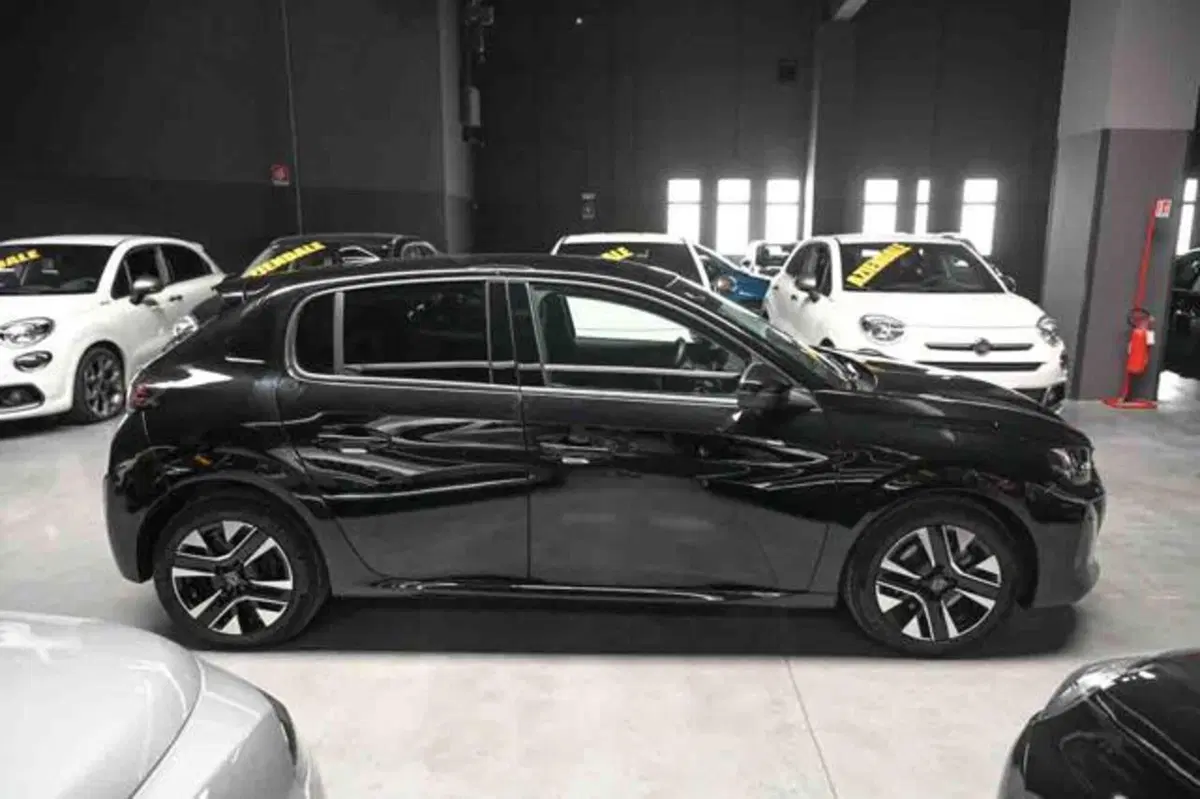Peugeot 208 usata a Torino (17)