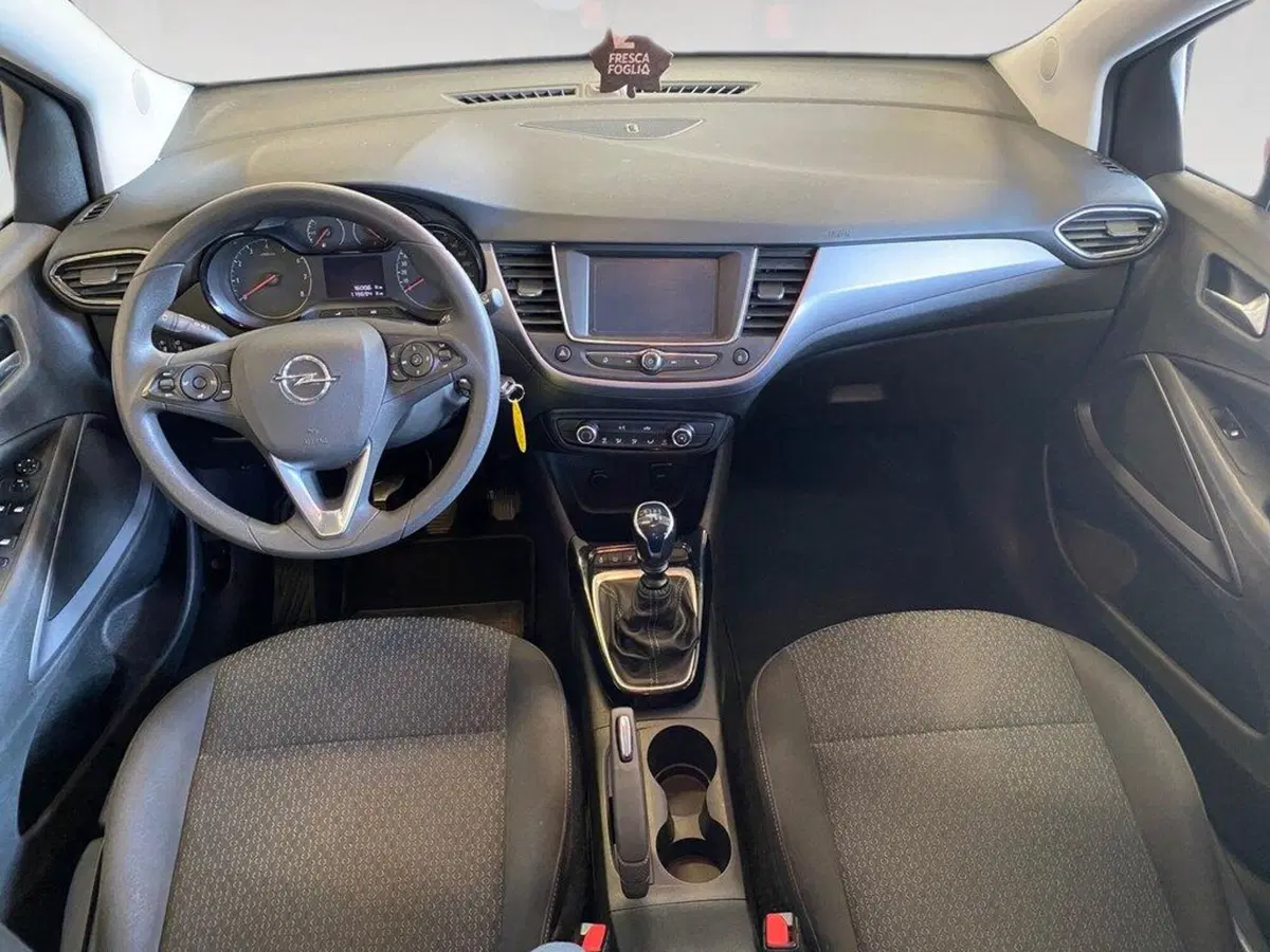Opel Crossland X usata a Torino (6)