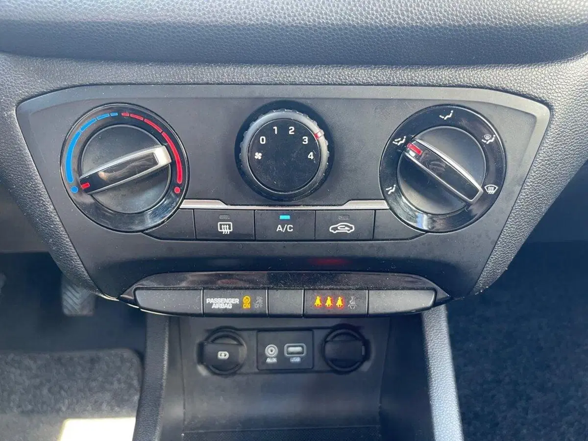 Hyundai i20 usata a Torino (11)