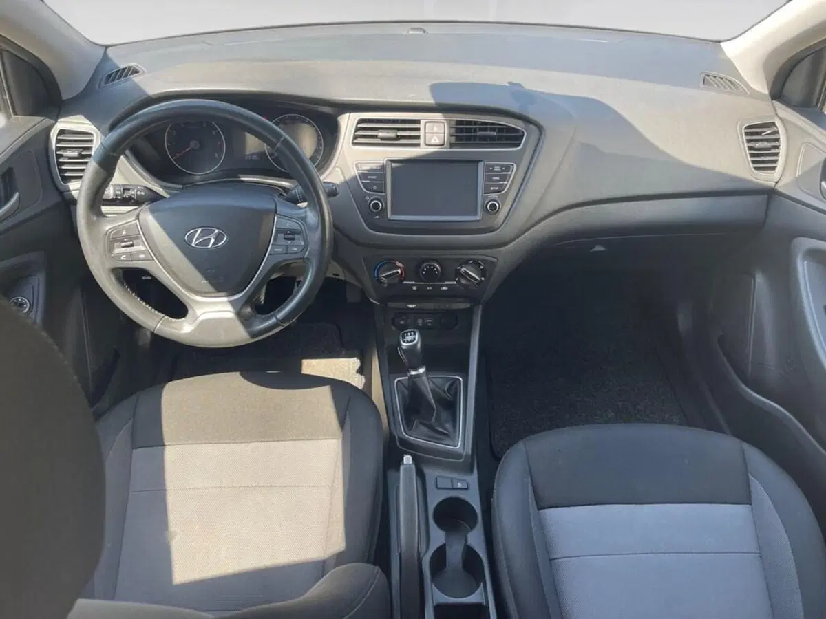Hyundai i20 usata a Torino (6)