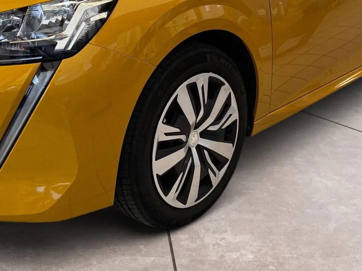 Peugeot 208 usata a Torino (15)