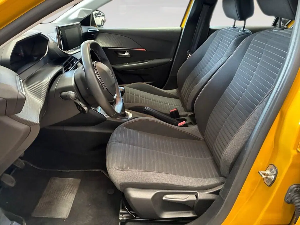 Peugeot 208 usata a Torino (7)