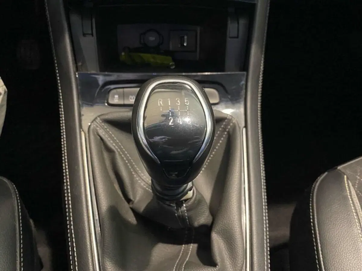 Opel Grandland X usata a Torino (12)