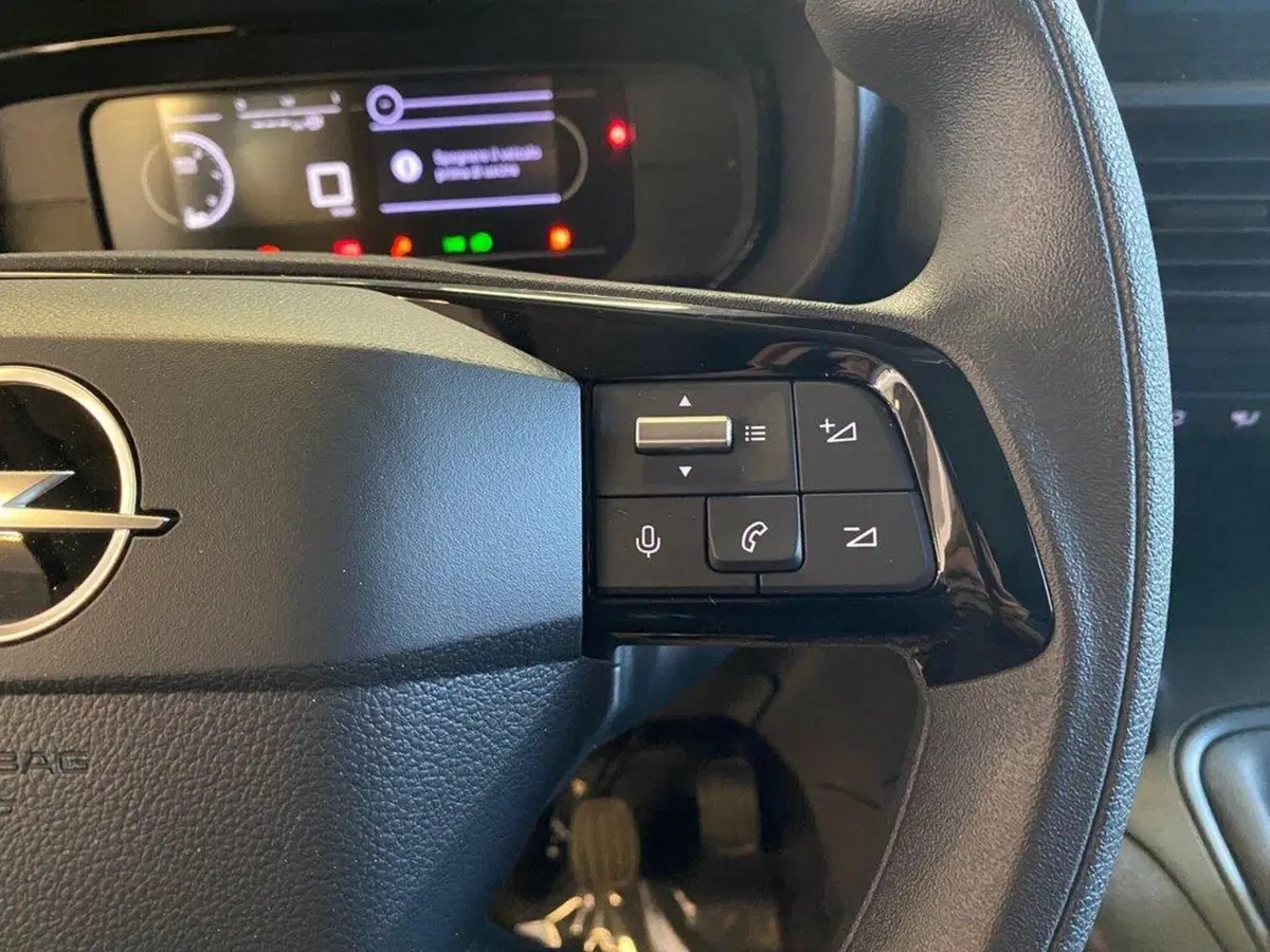 Opel Combo Furgone nuova a Torino (14)