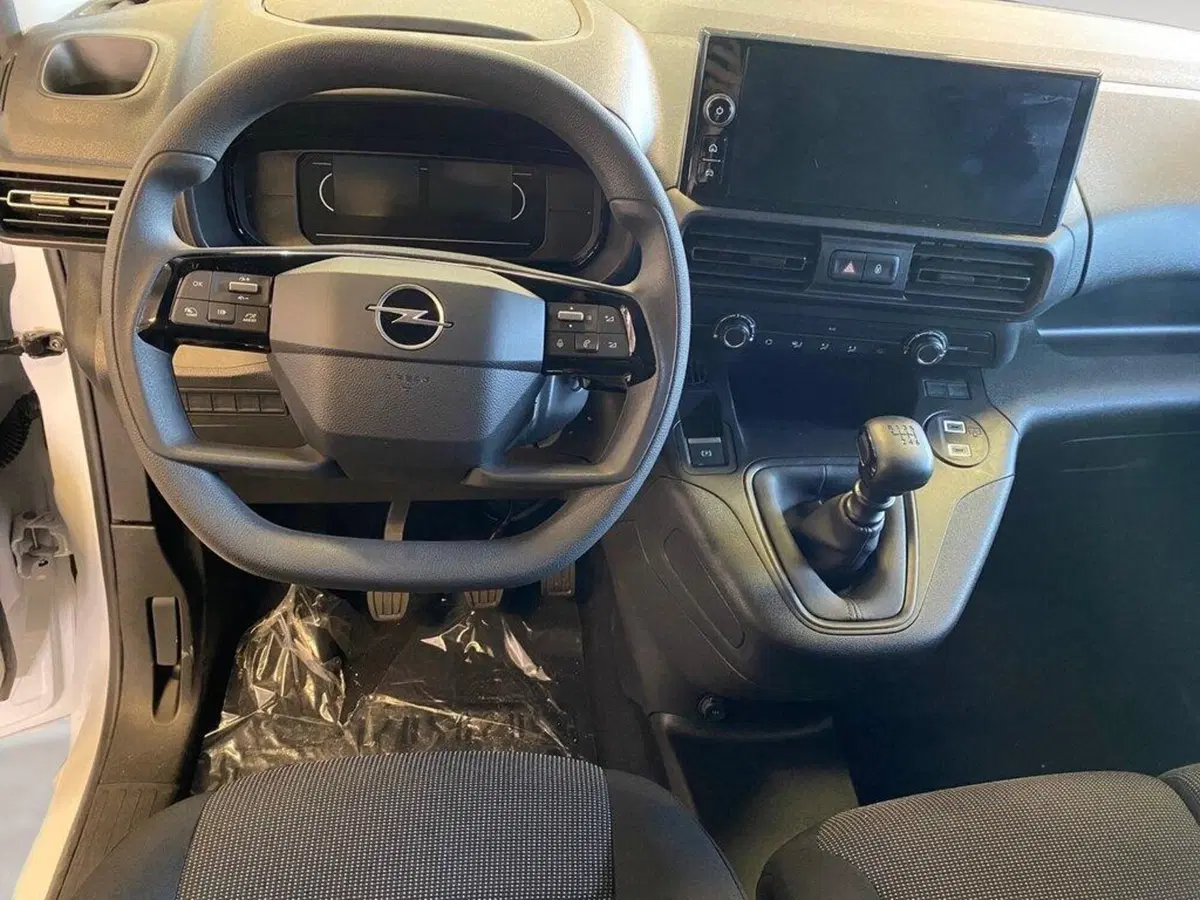 Opel Combo Furgone nuova a Torino (6)