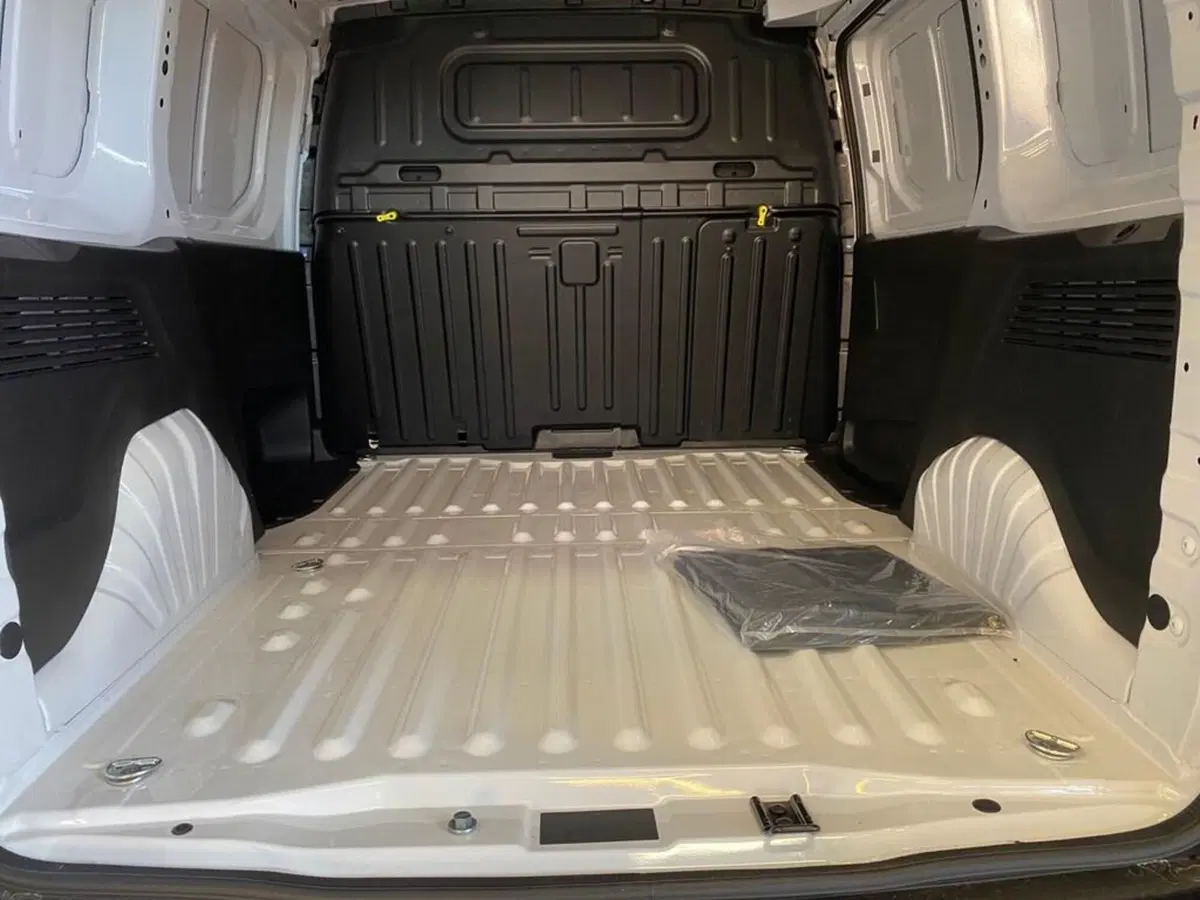 Opel Combo Furgone nuova a Torino (8)