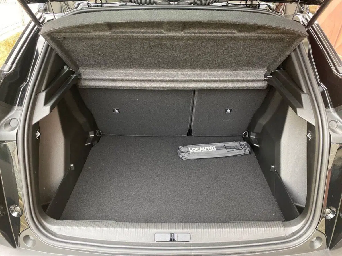 Peugeot 2008 nuova a Torino (9)