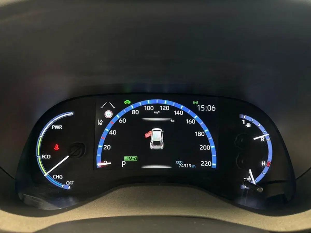 Toyota Yaris Cross usata a Prato (13)