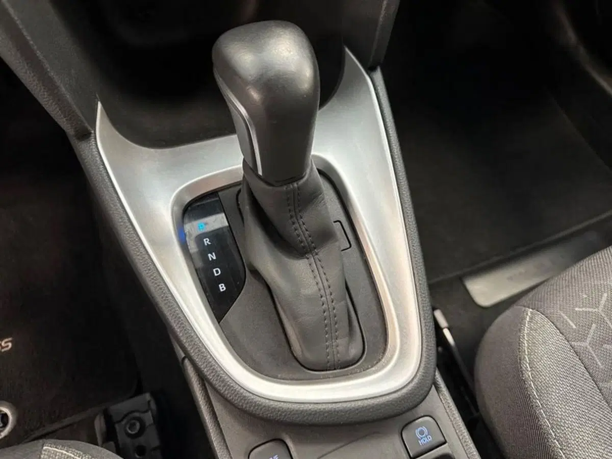 Toyota Yaris Cross usata a Prato (17)