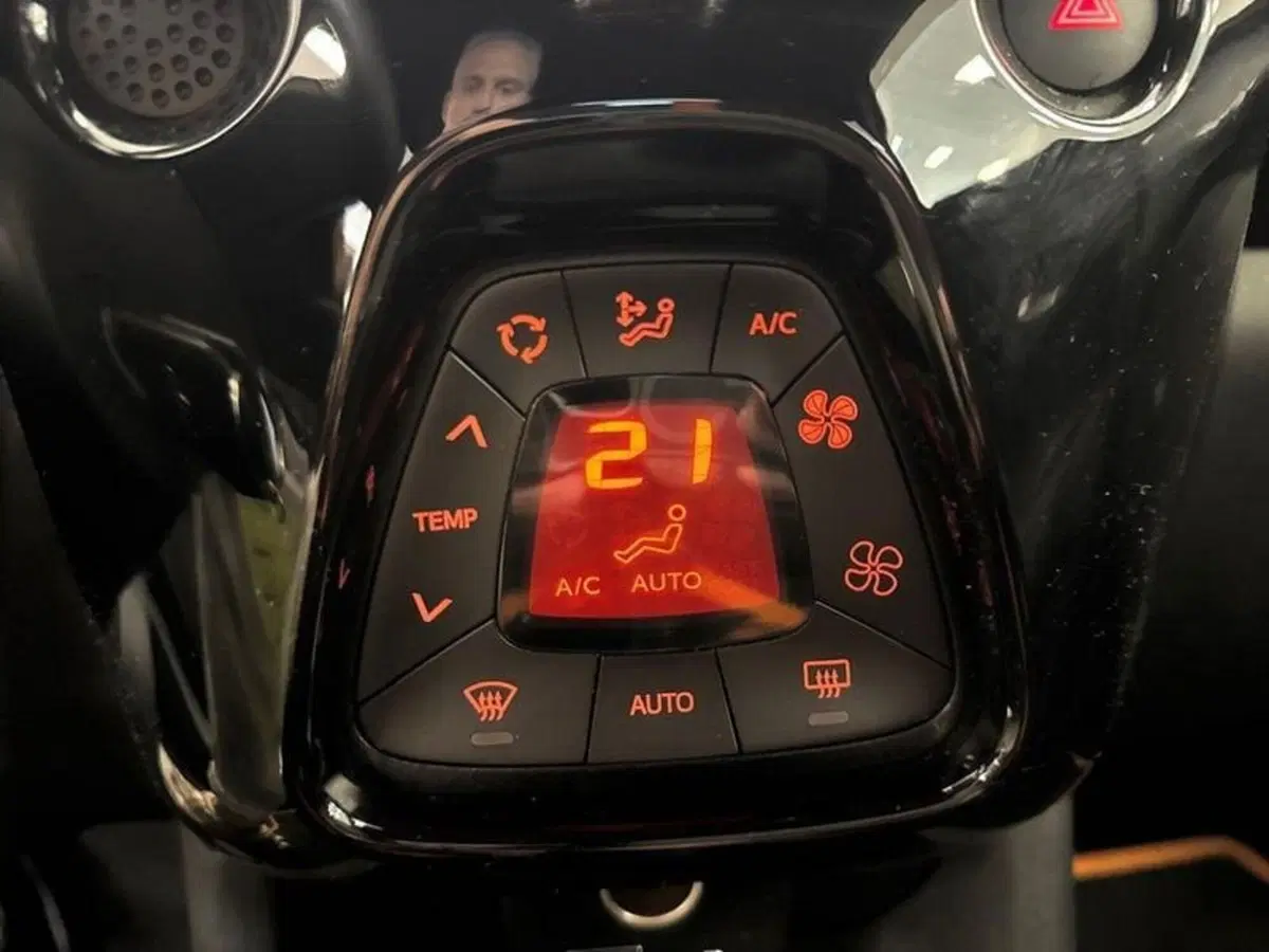 Toyota Aygo usata a Prato (15)