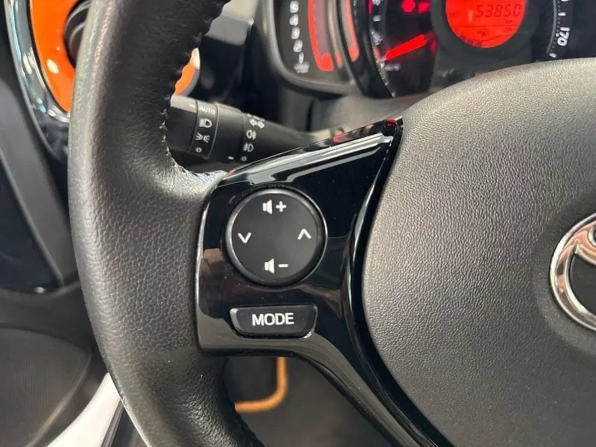 Toyota Aygo usata a Prato (16)