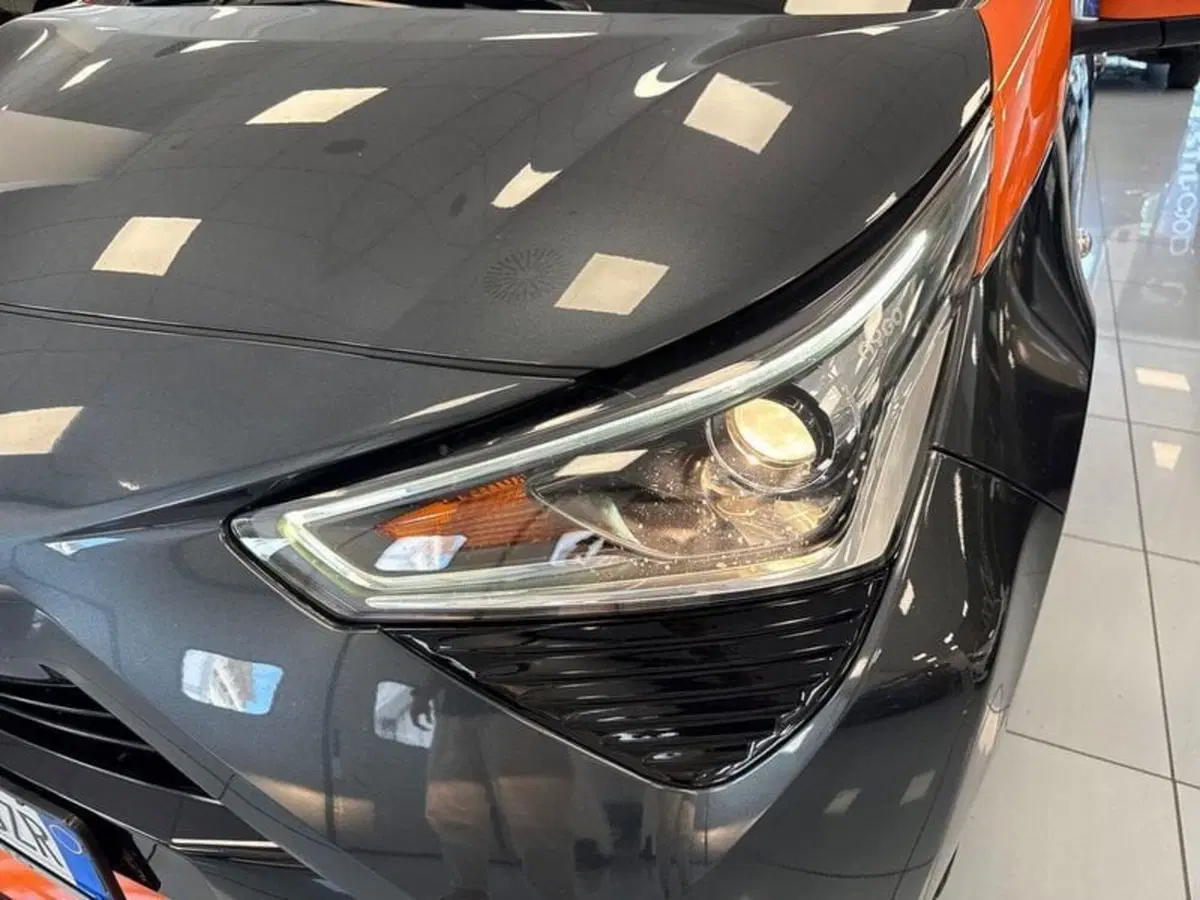 Toyota Aygo usata a Prato (8)