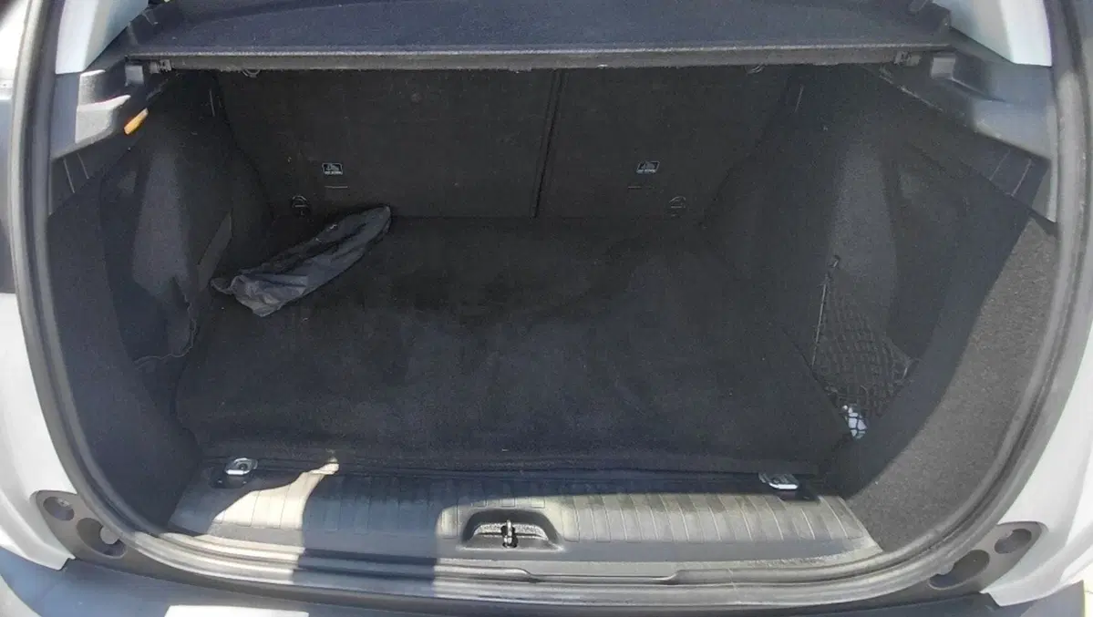 Peugeot 2008 usata a Cosenza (12)