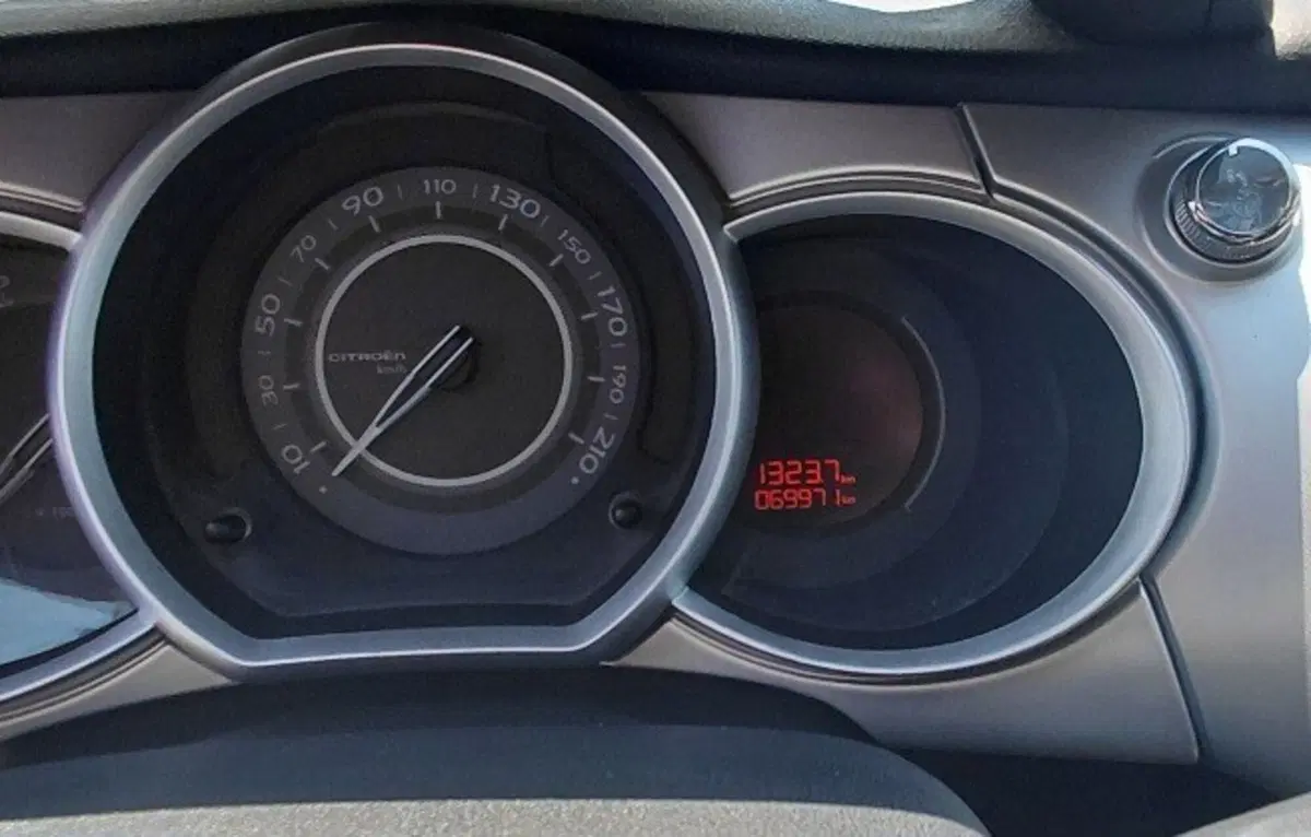 Citroen C3 usata a Cosenza (13)