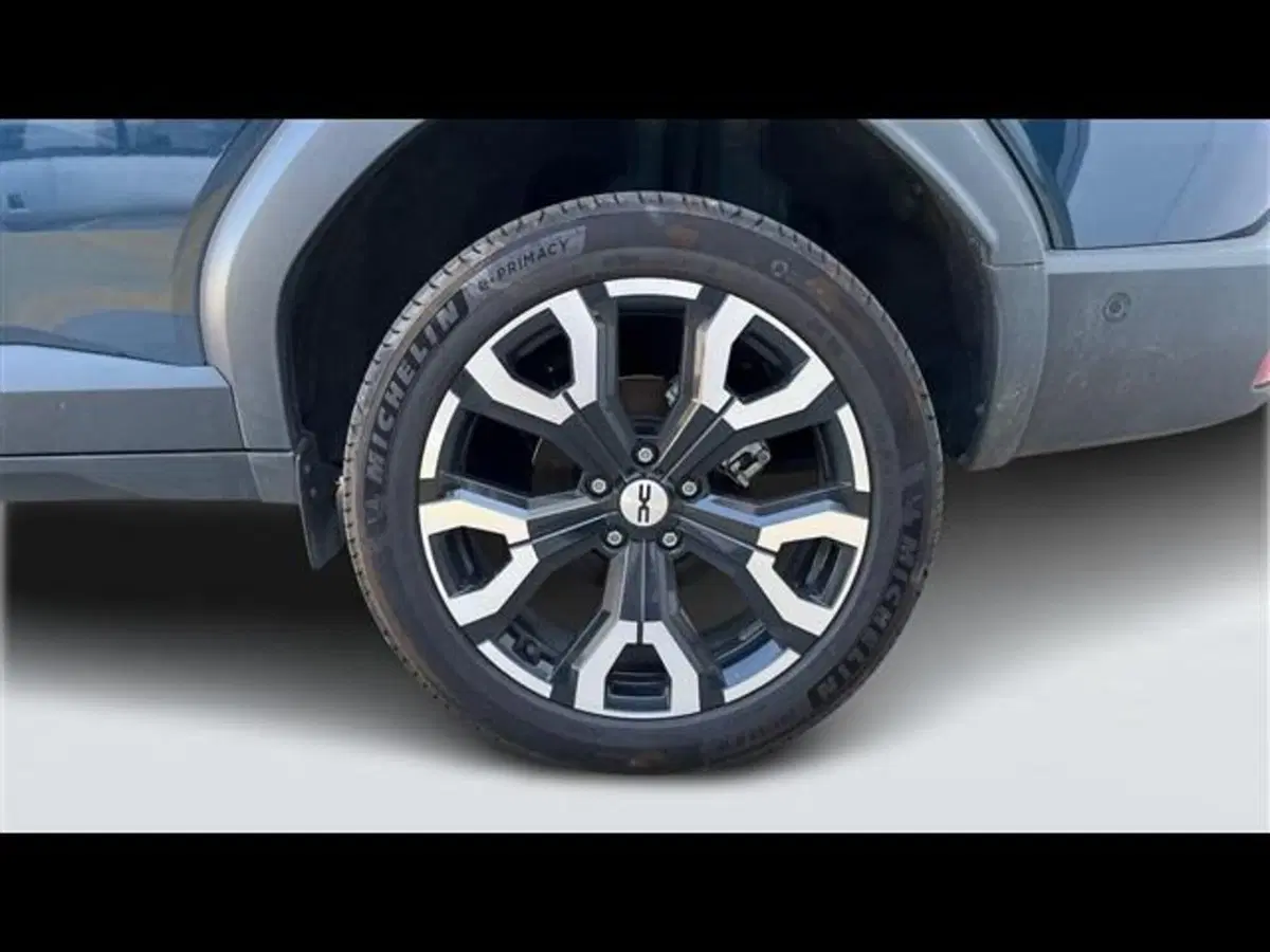 Dacia Bigster usata a Firenze (15)