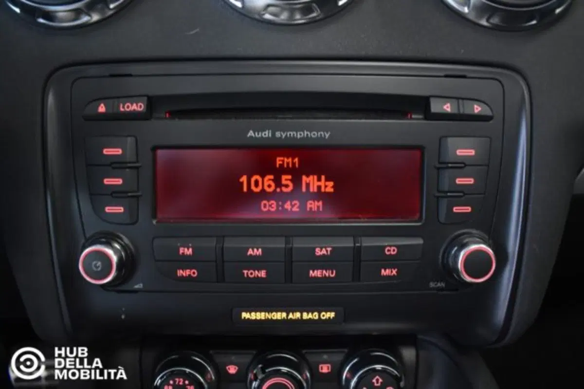 Audi TT Cabrio usata a Perugia (16)