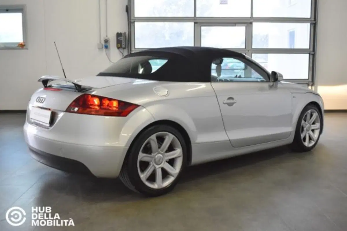 Audi TT Cabrio usata a Perugia (4)
