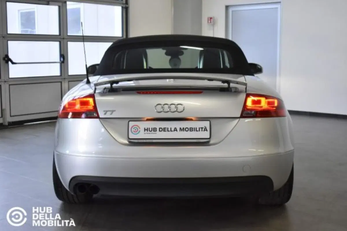 Audi TT Cabrio usata a Perugia (5)