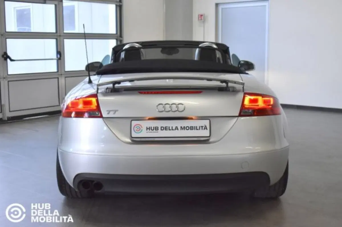 Audi TT Cabrio usata a Perugia (7)