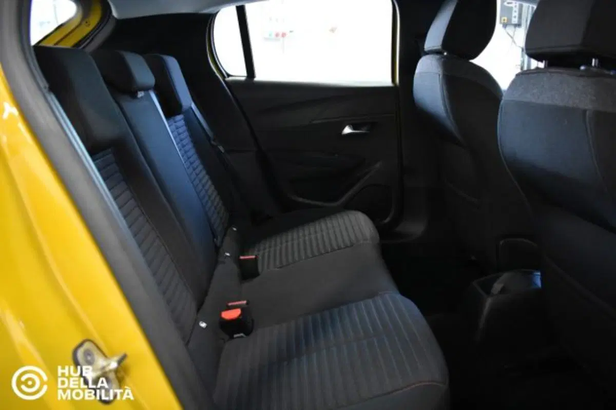 Peugeot 208 usata a Perugia (18)