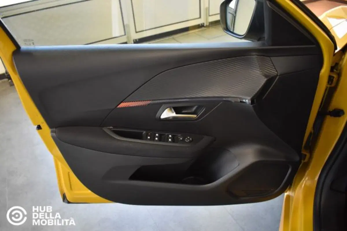 Peugeot 208 usata a Perugia (7)